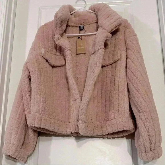 NWT! Large SHEIN Polyester Fur like Teddy Coat - Picture 11 of 11